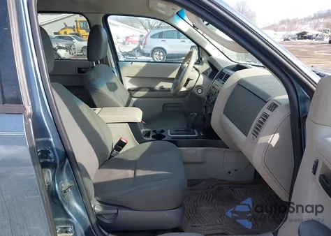 2011 Ford Escape Xls from USA, damaged, VIN 1FMCU0C70BKA99514